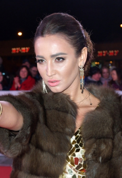 5 процедур, которые могут превратить тебя в&nbsp;куклу, и&nbsp;20 звездных антипримеров