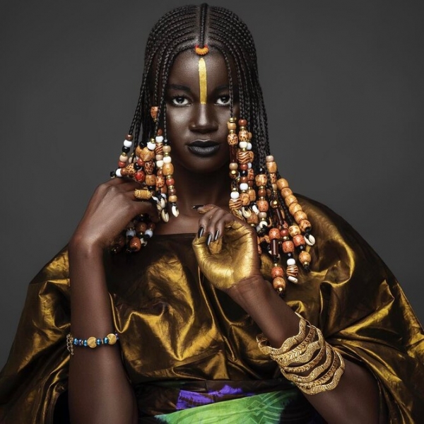 9 моделей с нестандартной внешностью, которые «взорвали» подиумы