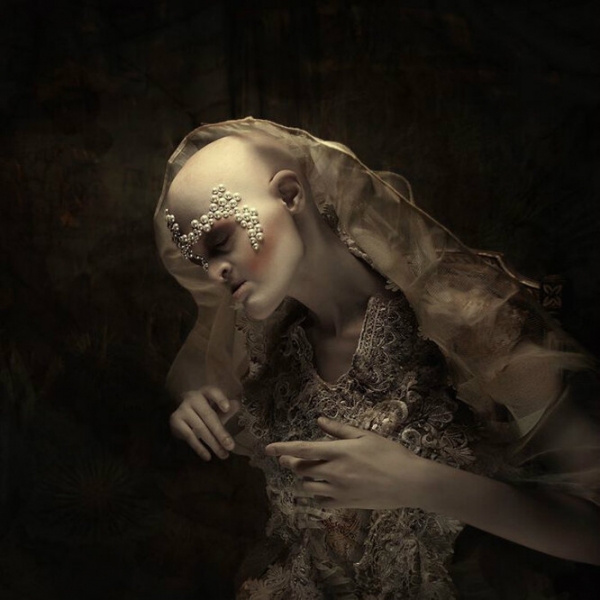 9 моделей с нестандартной внешностью, которые «взорвали» подиумы