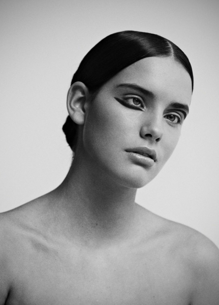 9 моделей с нестандартной внешностью, которые «взорвали» подиумы