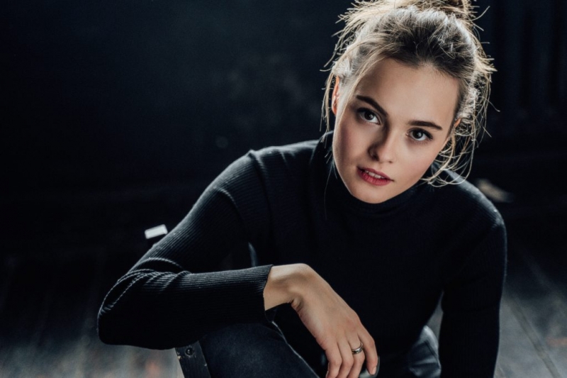 Ангелина Стречина - актриса «Пиковой дамы: Зазеркалье» в эксклюзивном интервью на PEOPLETALK