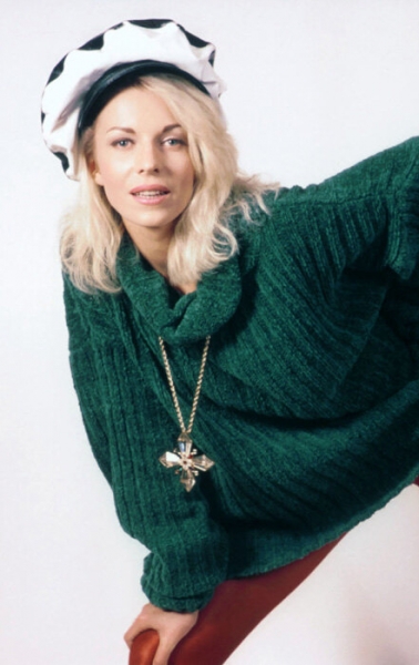 Без силикона и фотошопа: как выглядели самые красивые девушки 90-х