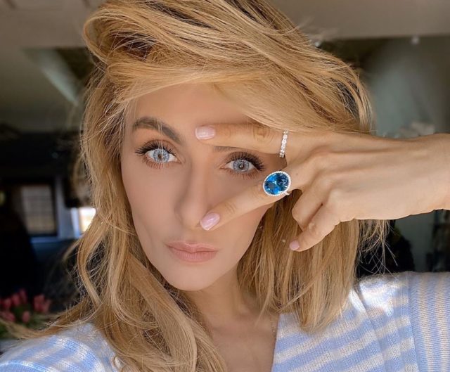 Брат Екатерины Варнавы раскритиковал внешность знаменитой сестры 