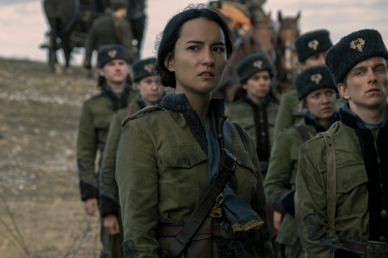 Что смотреть: новый фантастический сериал Netflix в духе «Игры Престолов» и «Гарри Поттера»