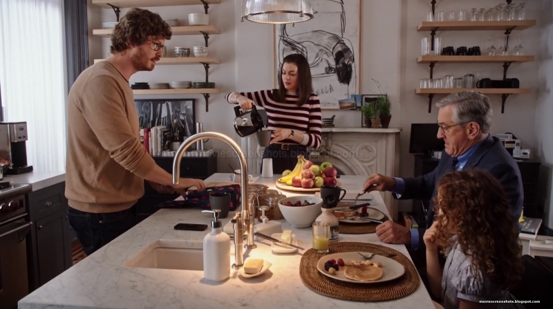 Эксклюзив. Простые советы от декоратора, как обустроить интерьер, пока сидишь на карантине