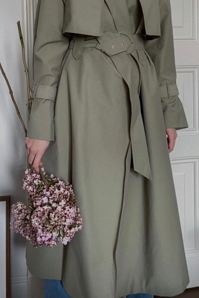 I AM Studio сняли лукбук по FaceTime: легкие платья, стильный жакет и объемный кардиган 