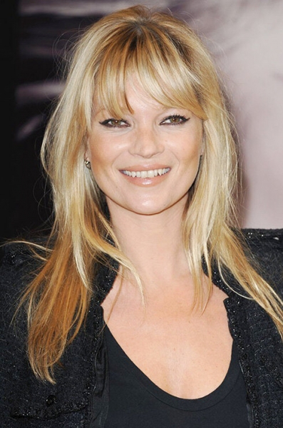 Иллюзия объема: секреты причесок звезд с тонкими волосами