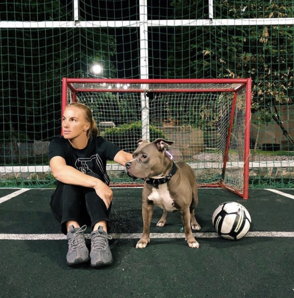 «Я хочу детей, хочу пожить нормальной жизнью»: теннисистка Светлана Кузнецова о знакомстве с Сереной Уильямс, завершении карьеры и любимых домашних упражнениях в прямом эфире PEOPLETALK