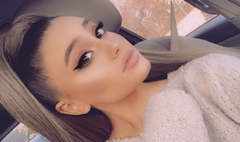 «Я привыкла к тому, что она затмевает меня»: двойник Арианы Гранде раскритиковала певицу