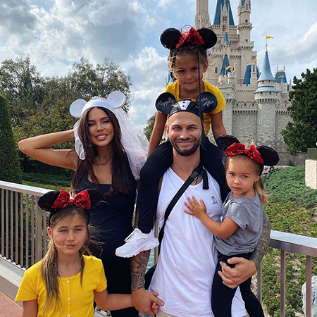 «Я заново вхожу в этот мир»: Оксана Самойлова о работе над собой