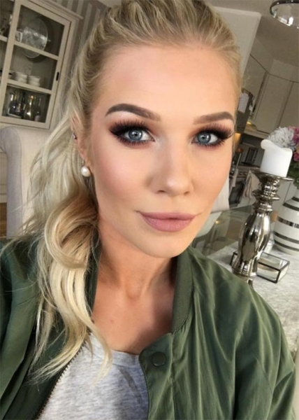 Как куколка: макияж, который пора оставить в прошлом