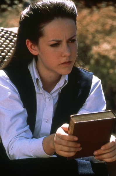 «Лолита» через 20 лет: как сейчас выглядят звезды, которые прославились молодыми