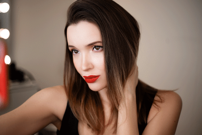 Макияж для идеальных селфи — 3 простые видеоинструкции