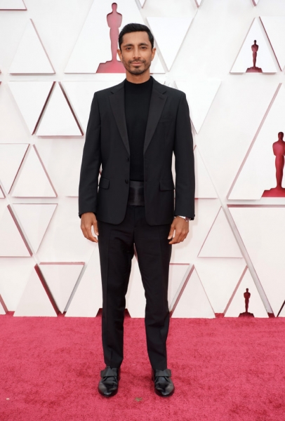 Марго Робби, Аманда Сайфред и другие на церемонии вручения премии «Оскар – 2021»