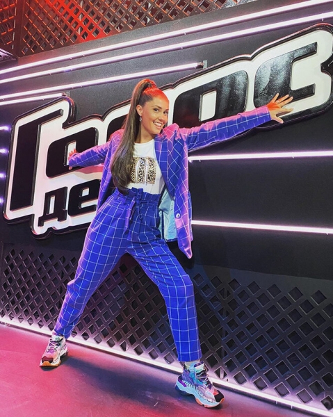 Муцениеце vs Карпович: бьюти-битва возлюбленных Прилучного