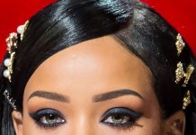 Ничего не помогает? 10 звезд, которые борются с проблемной кожей