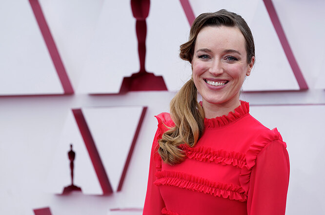 Очень бледно! Какому макияжу отдали предпочтение актрисы на&nbsp;&laquo;Оскаре-2021&raquo;