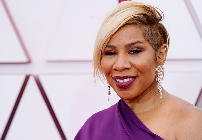 Очень бледно! Какому макияжу отдали предпочтение актрисы на&nbsp;&laquo;Оскаре-2021&raquo;