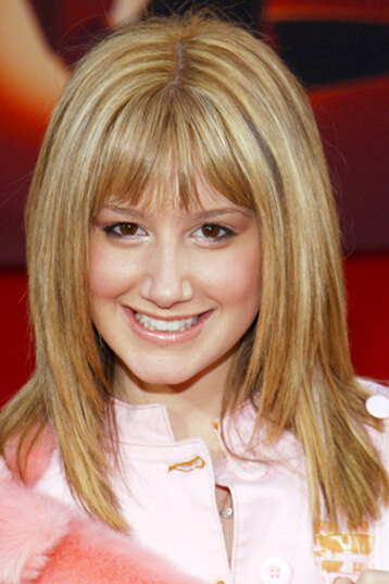 Остались с носом: звезды, изменившие лицо ринопластикой