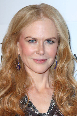 Остались с носом: звезды, изменившие лицо ринопластикой