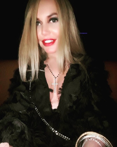 От гламурной блондинки до&nbsp;светской львицы: бьюти-эволюция Маши Малиновской