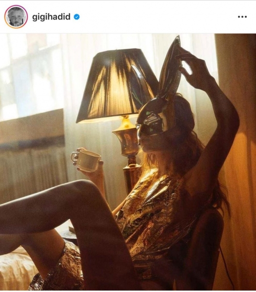 Пасхальные кролики и семейные снимки: как голливудские звезды отметили Пасху