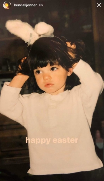 Пасхальные кролики и семейные снимки: как голливудские звезды отметили Пасху