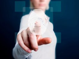 Проверь, гений ли ты: определяем твои особенности по отпечаткам пальцев