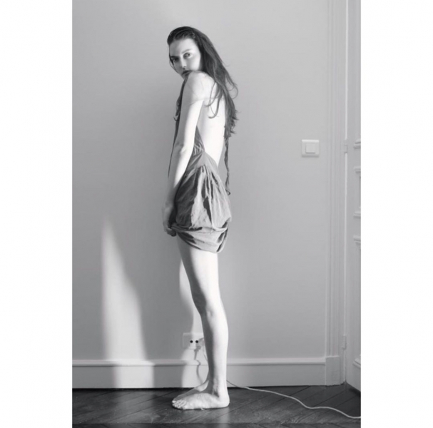 Сестра Хейли Бибер беременна. Показываем, как она выглядит