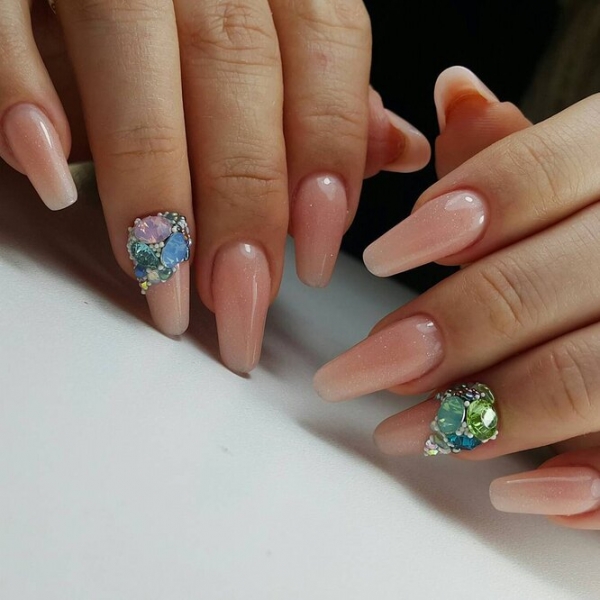 Сотри это немедленно: маникюр, который давно вышел из моды