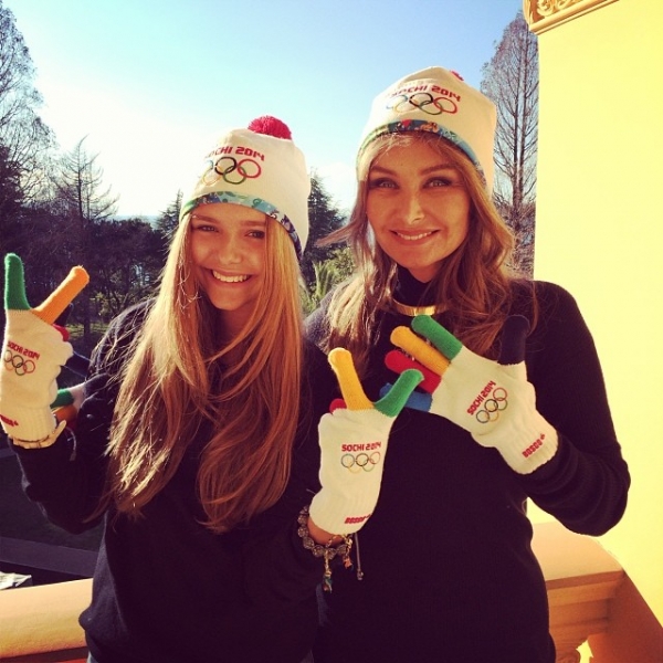 Топ-15 звездных мам и дочерей, которые похожи друг на друга