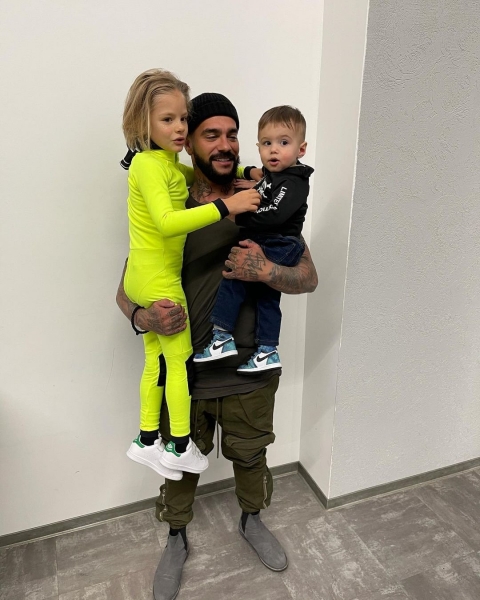 Участница &laquo;Холостяка&raquo; Мария Вебер прокомментировала сравнения с Анастасией Решетовой и дружбу с дочерью Тимати 