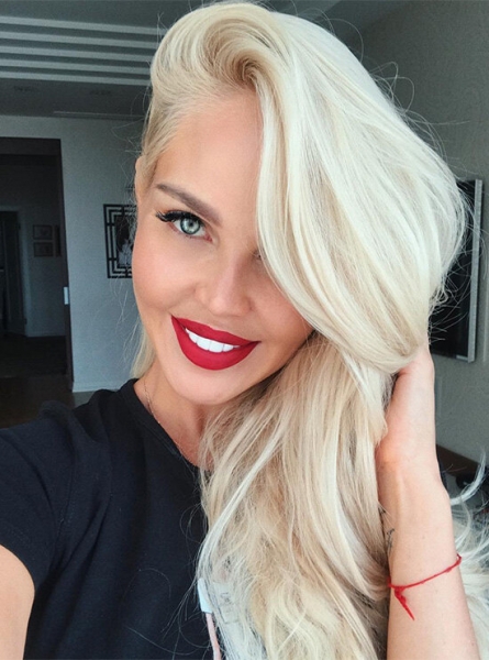 Улыбка за миллион: сколько звезды заплатили за свои идеальные зубы