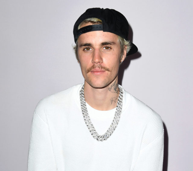 Возвращение «Друзей»: гонорар актёров, появление Джастина Бибера и другие подробности