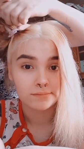 Загорелись волосы, выпали ресницы: домашние процедуры, которые пошли не&nbsp;по плану