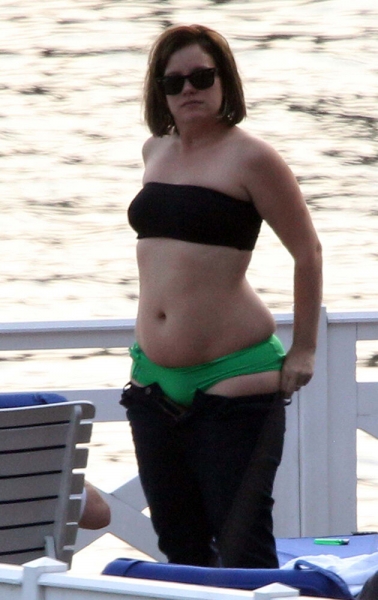 Закон гравитации: Леди Гага, Кейт Мосс и другие звезды с неидеальными ягодицами