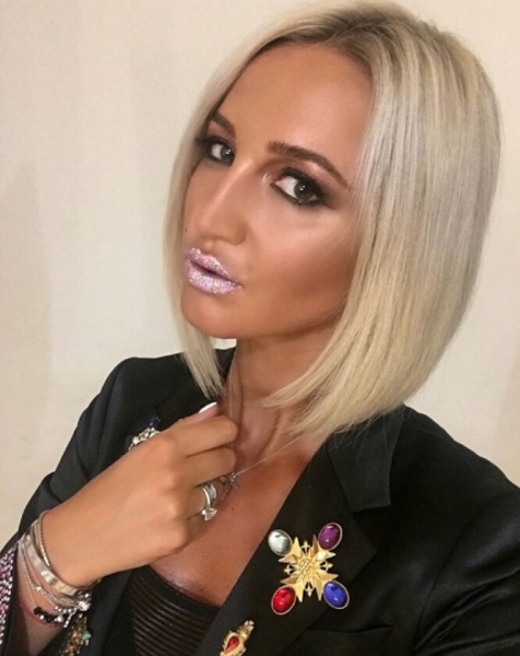 10 самых диких макияжей Ольги Бузовой