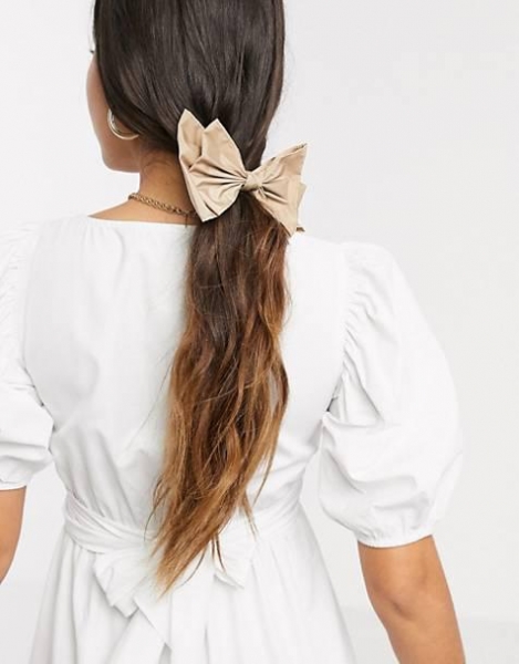 15 стильных аксессуаров для волос на лето 