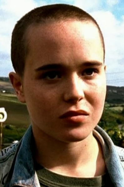 А ей идет! Стюарт и другие звёзды, которым лысина к лицу