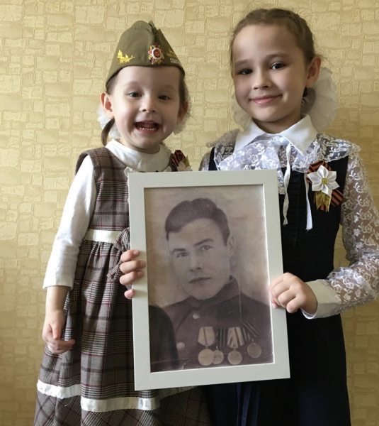 Акция «Бессмертный полк» проходит онлайн: принять участие просто, рассказываем, как 