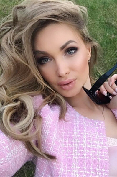 Асмус, Брежнева и&nbsp;другие: на&nbsp;кого звездные мужчины променяли своих жен