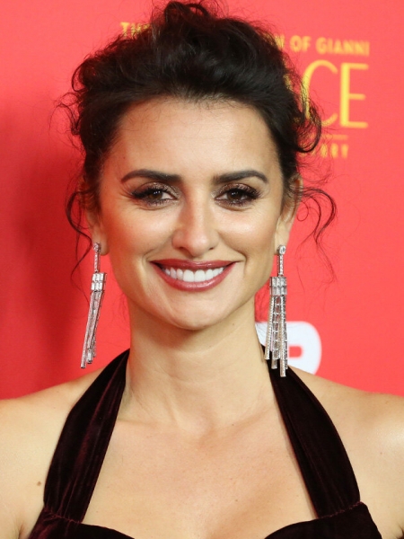 Белым бело: Майли Сайрус, Блейк Лайвли и&nbsp;еще 8 звезд с&nbsp;белоснежными зубами