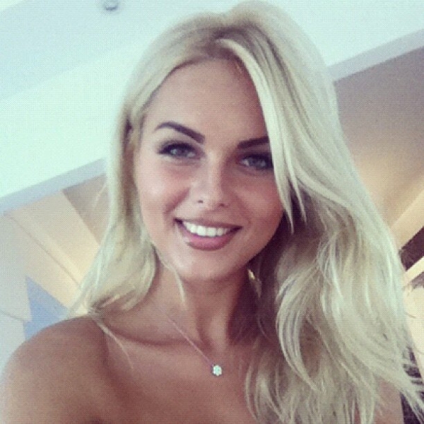 Бьюти-эволюция Ханны: от «Мисс Кемер» до бизнесвумен