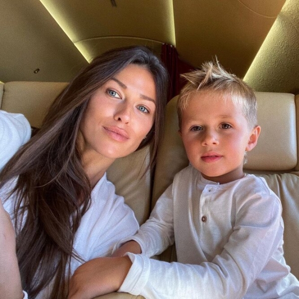 Быстрее, выше, сильнее: как выглядят жены самых богатых спортсменов мира