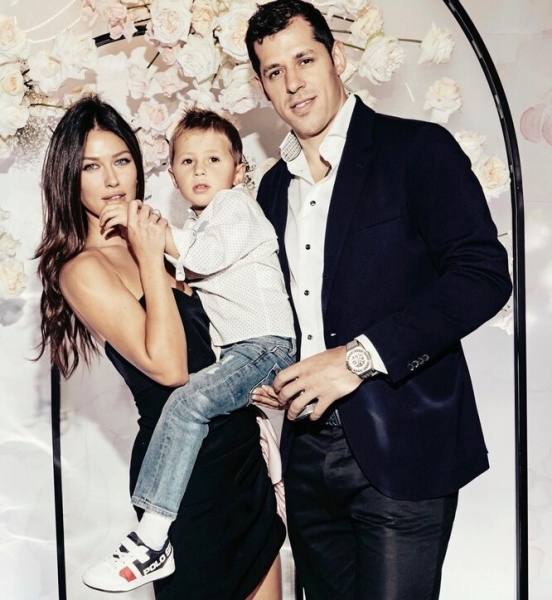 Быстрее, выше, сильнее: как выглядят жены самых богатых спортсменов мира