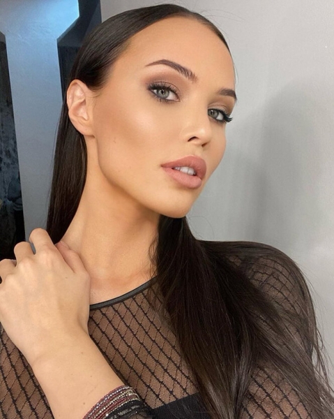 Цена красоты: что с собой делает Анастасия Решетова и сколько это стоит