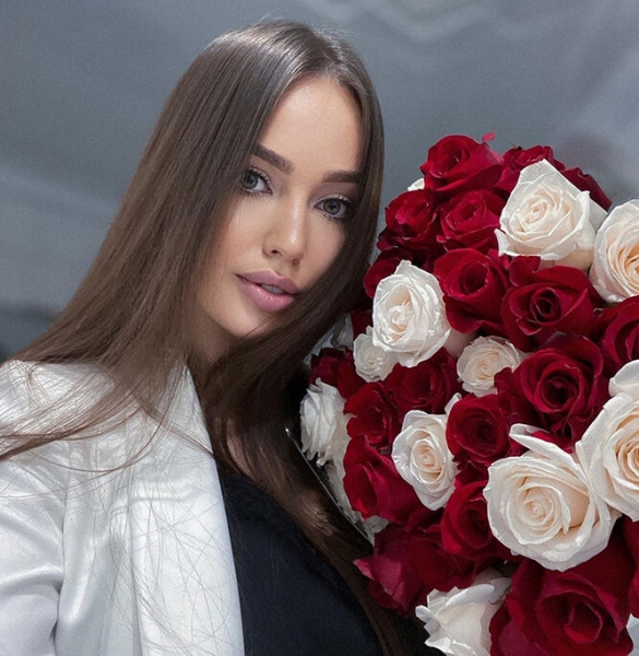 Дар природы или пластика: Инна Жиркова, Алана Мамаева и другие «футбольные» жены