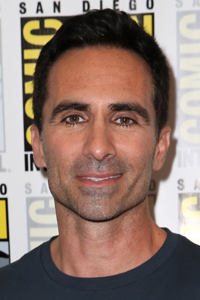 Думали, не&nbsp;заметим? Звездные мужчины, которые делают татуаж