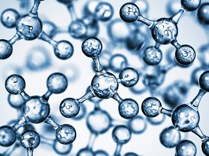 Есть ли вред от гиалуроновой кислоты? Комментирует косметолог