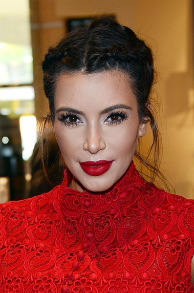 Это старит! 5 ошибок в макияже, придающих возраст — предупреждает визажист